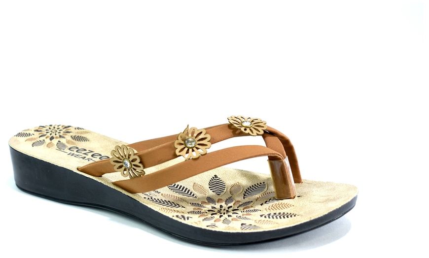 Image 7: Women's Toe Post Sandals