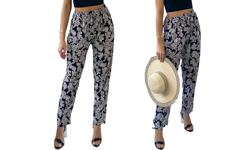 Image 12: Women's Travel Printed Cotton Trousers
