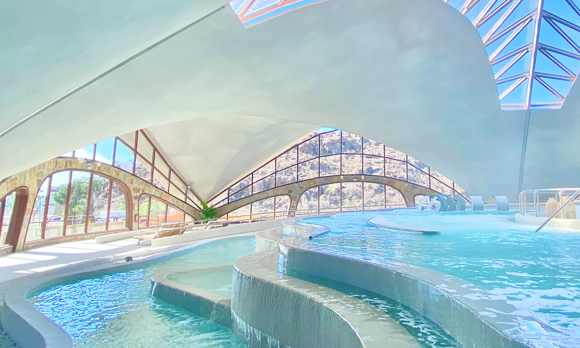 Circuito talasoterapia y opción masajes o circuito harmony spa para 2