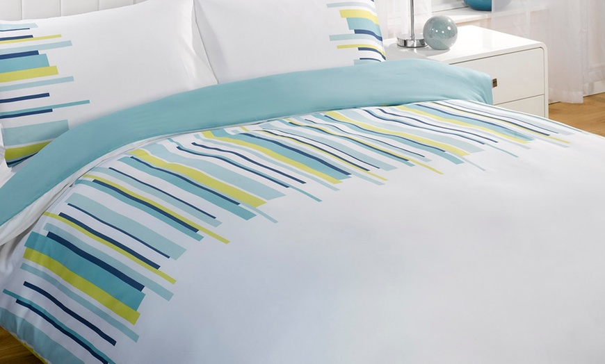 Image 4: Clearance Duvet Sets