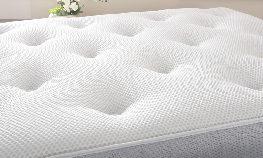 Image 10: Pocket Sprung and Memory Foam Mattress