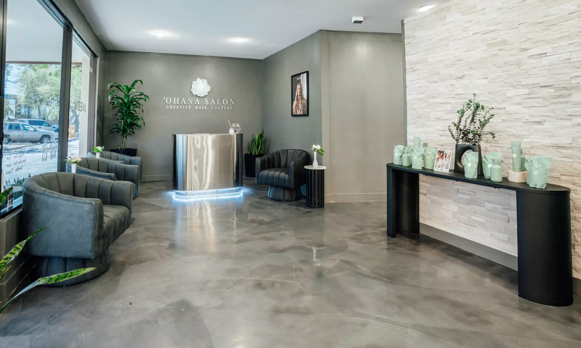 1, 3 or 5 Sessions Blowout Style Plus Deep Conditioning Hair Treatment