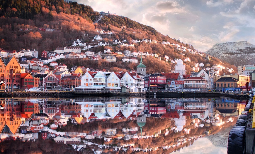 Image 1: ✈ Oslo & Bergen: 4 or 6 Nights with Train Transfer and Flights