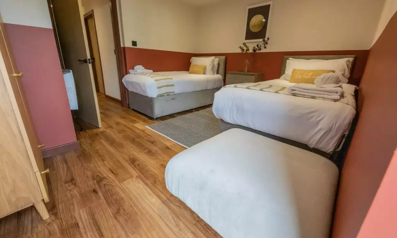 Snowdonia Escape: Stylish Lodge Apartment Stay