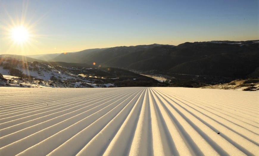 Image 6: Sydney: One-Day Thredbo Snow Tour