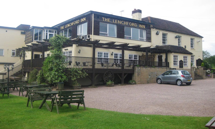 Image 4: River Severn Stay With Breakfast