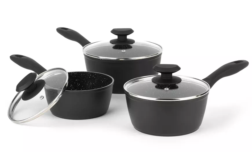 Image 3: Russell Hobbs Cookware Set