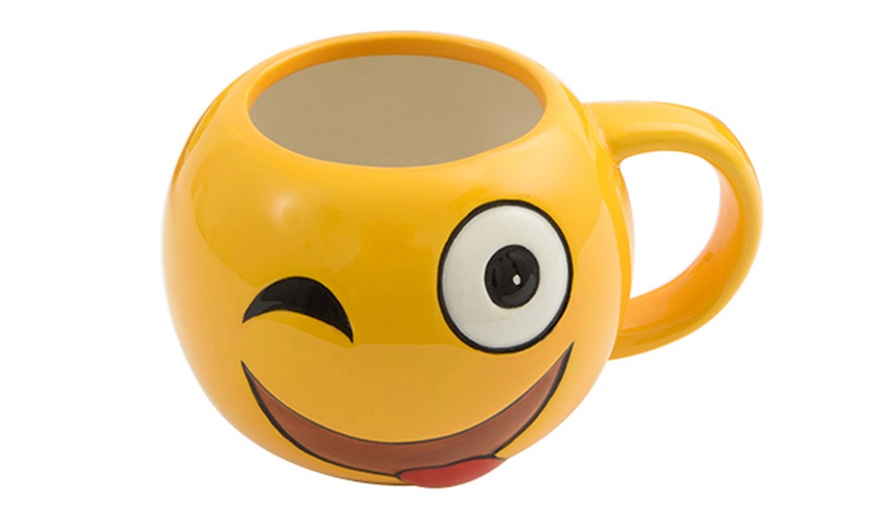 Image 11: Emoji Tableware