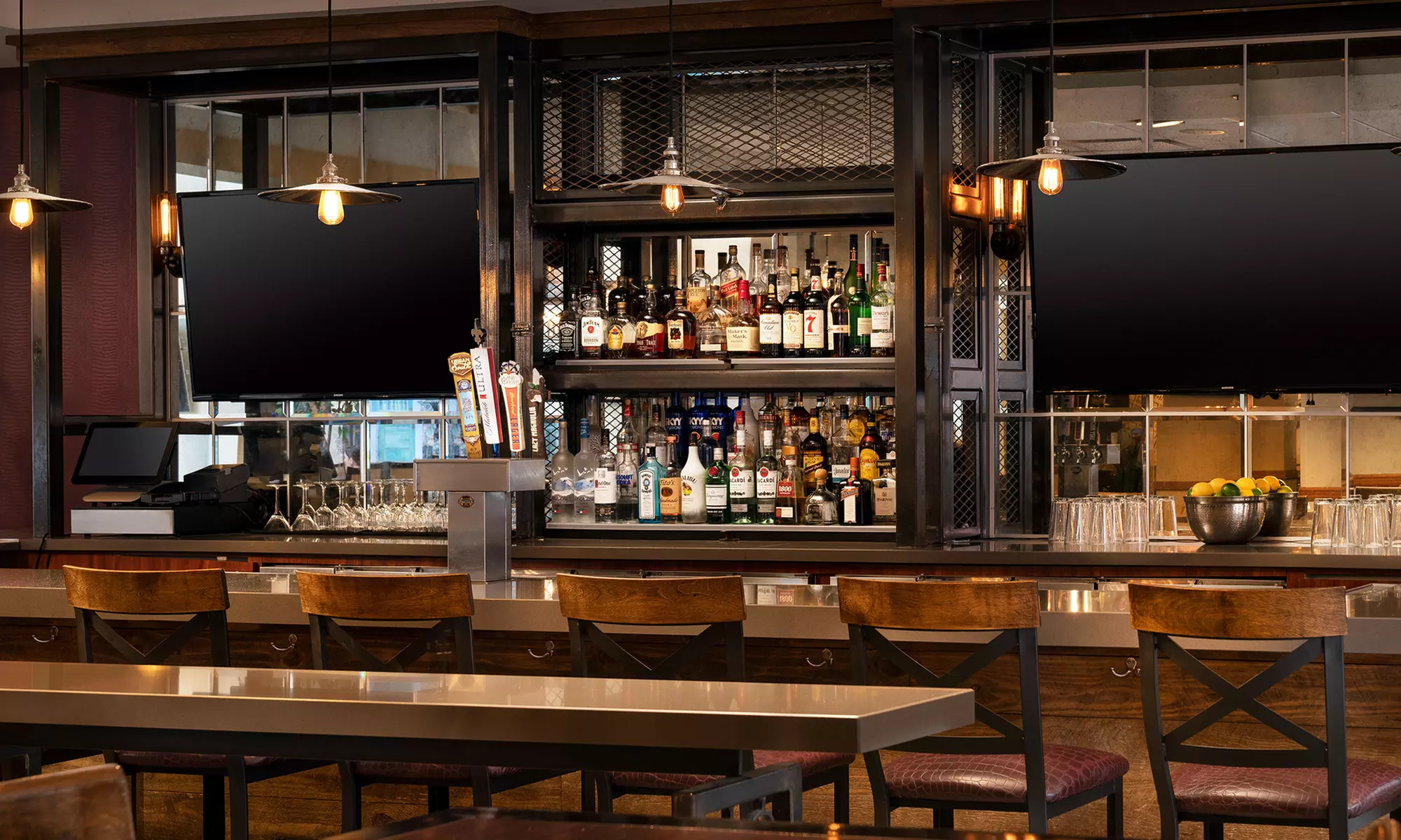 Member Pricing: Central Business District Hotel