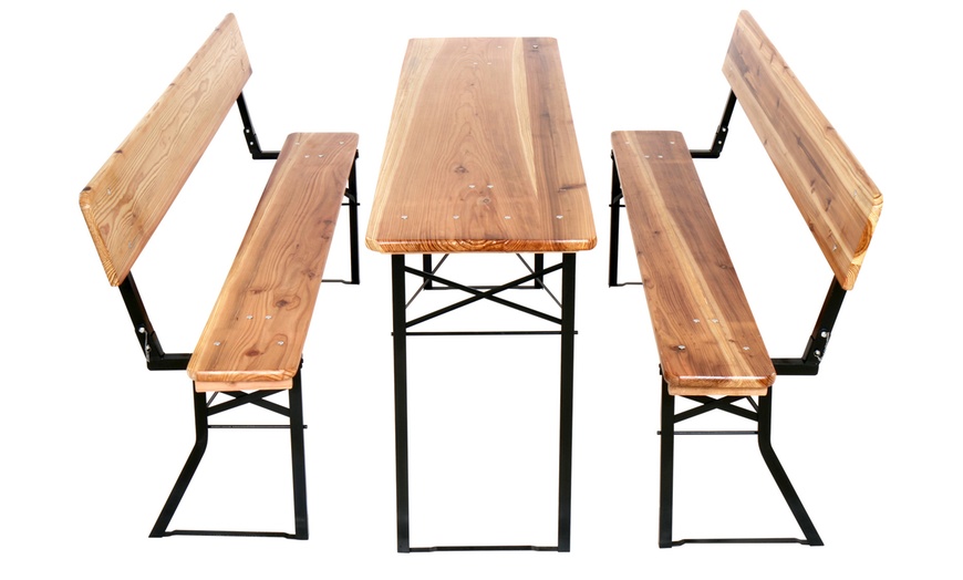 Image 2: Beer Table Set