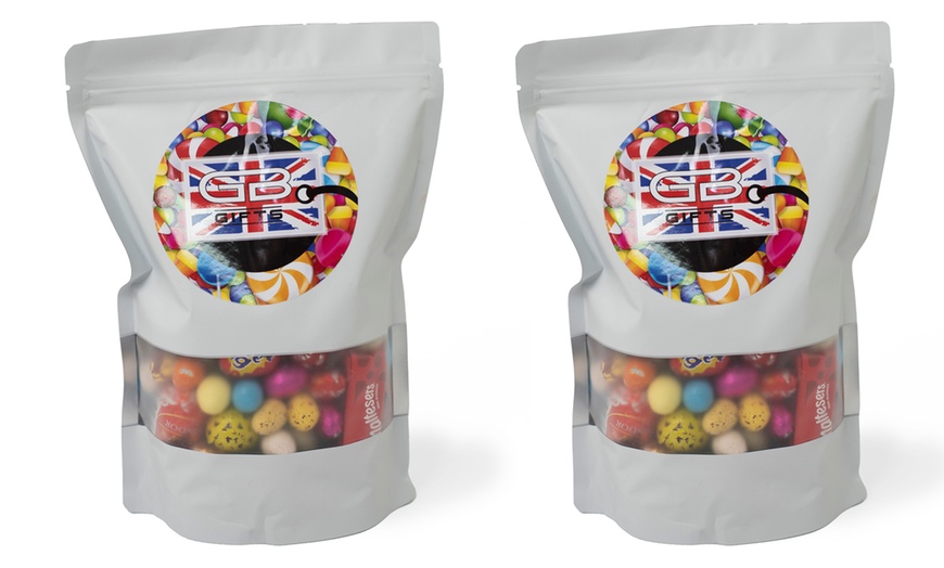 Image 3: One- or Two-Pack of Cadbury Easter Chocolate Pick and Mix 750g 