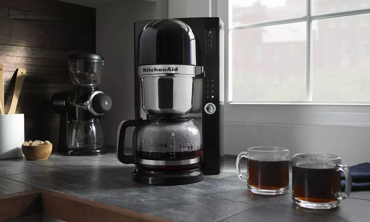 KitchenAid KCM0801OB Pour Over Drip 8-Cup Coffee Brewer - Primary Image