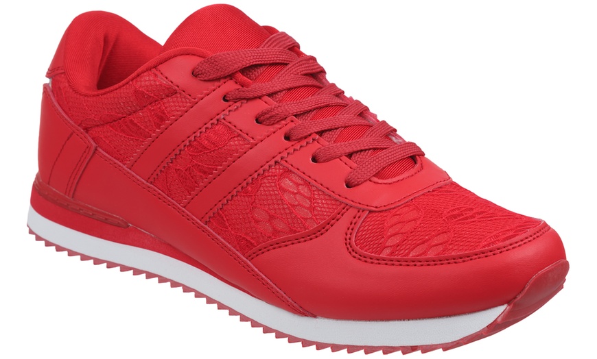 Image 22: Women's Memory-Foam Trainers