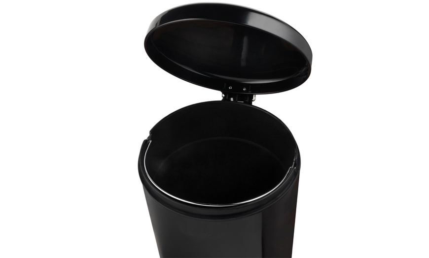 Image 4: Beldray 30L Soft-Close Pedal Bin