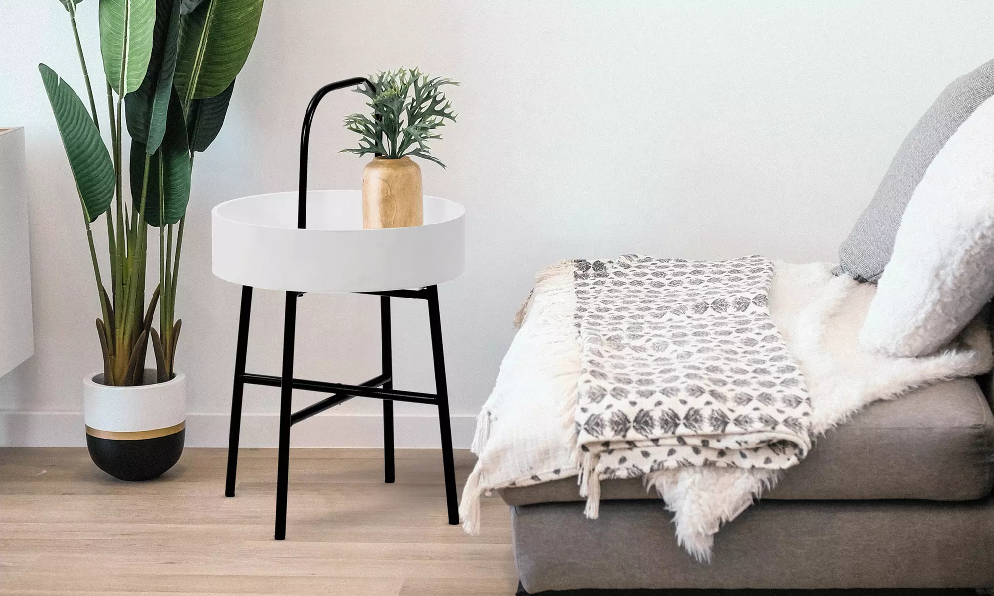 Tables basses orientale - Primary Image