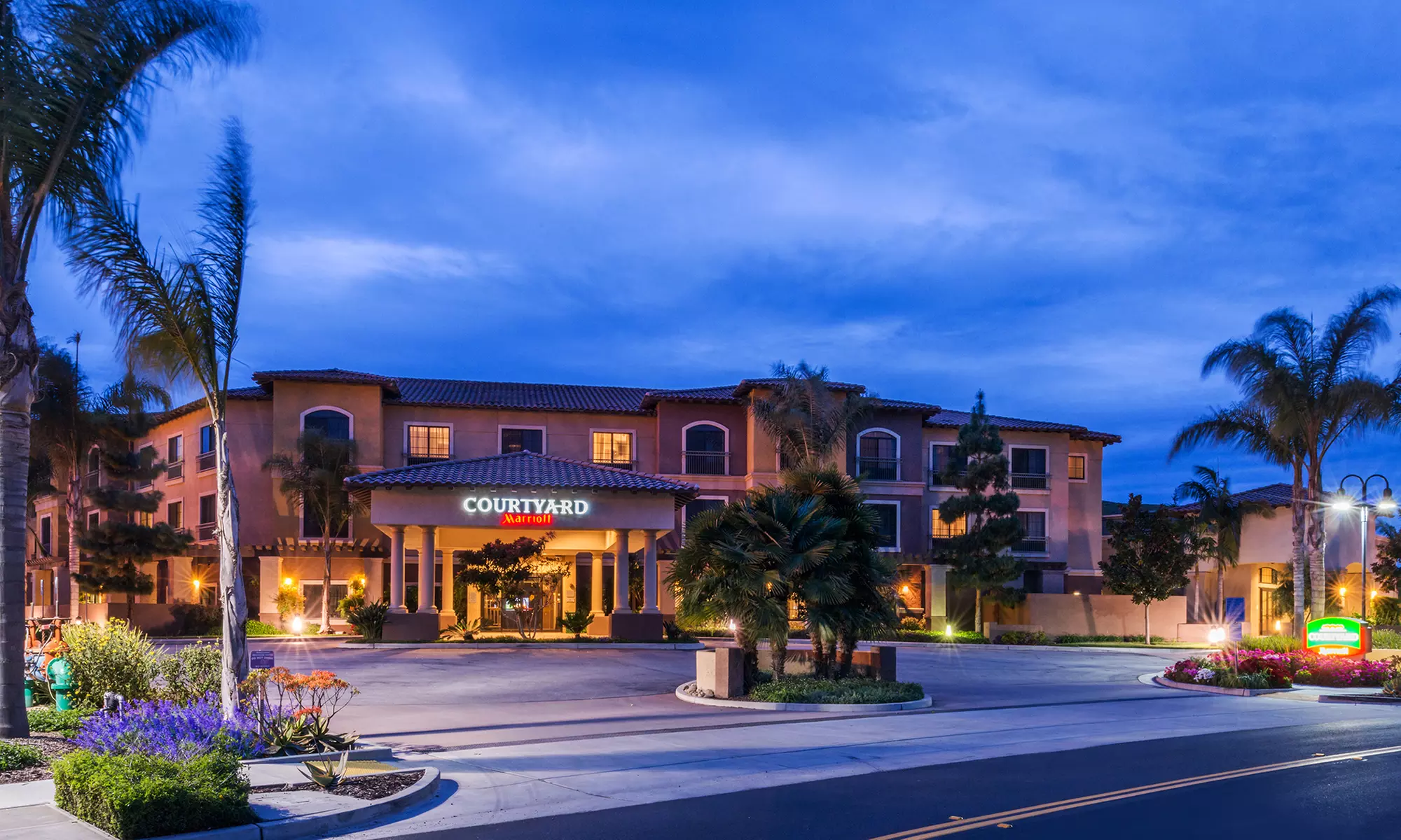 Enjoy a luxurious stay at Courtyard by Marriott Hotel in San Luis Obispo, CA. Book now for an unforgettable experience! - Primary Image