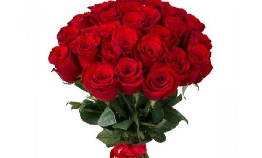 Image 3: AED 90 Toward Rose Bouquet