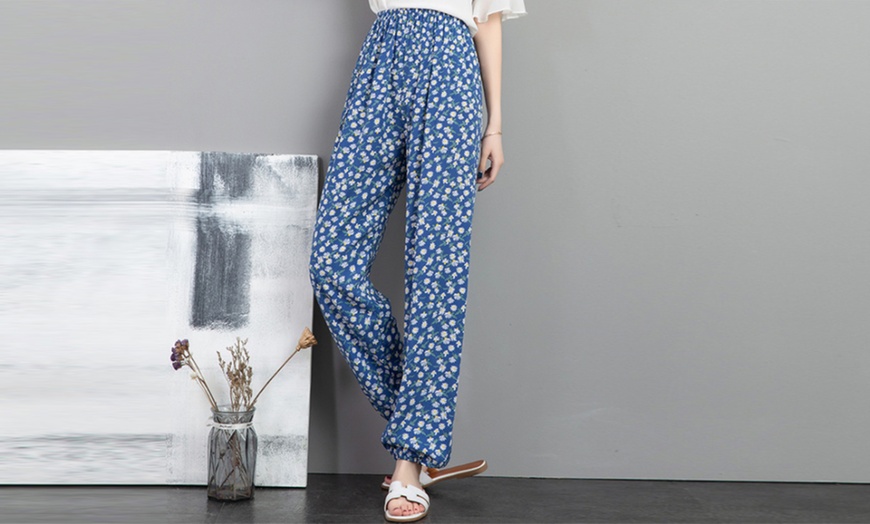 Image 11: Women's Loose Casual Printed Trousers