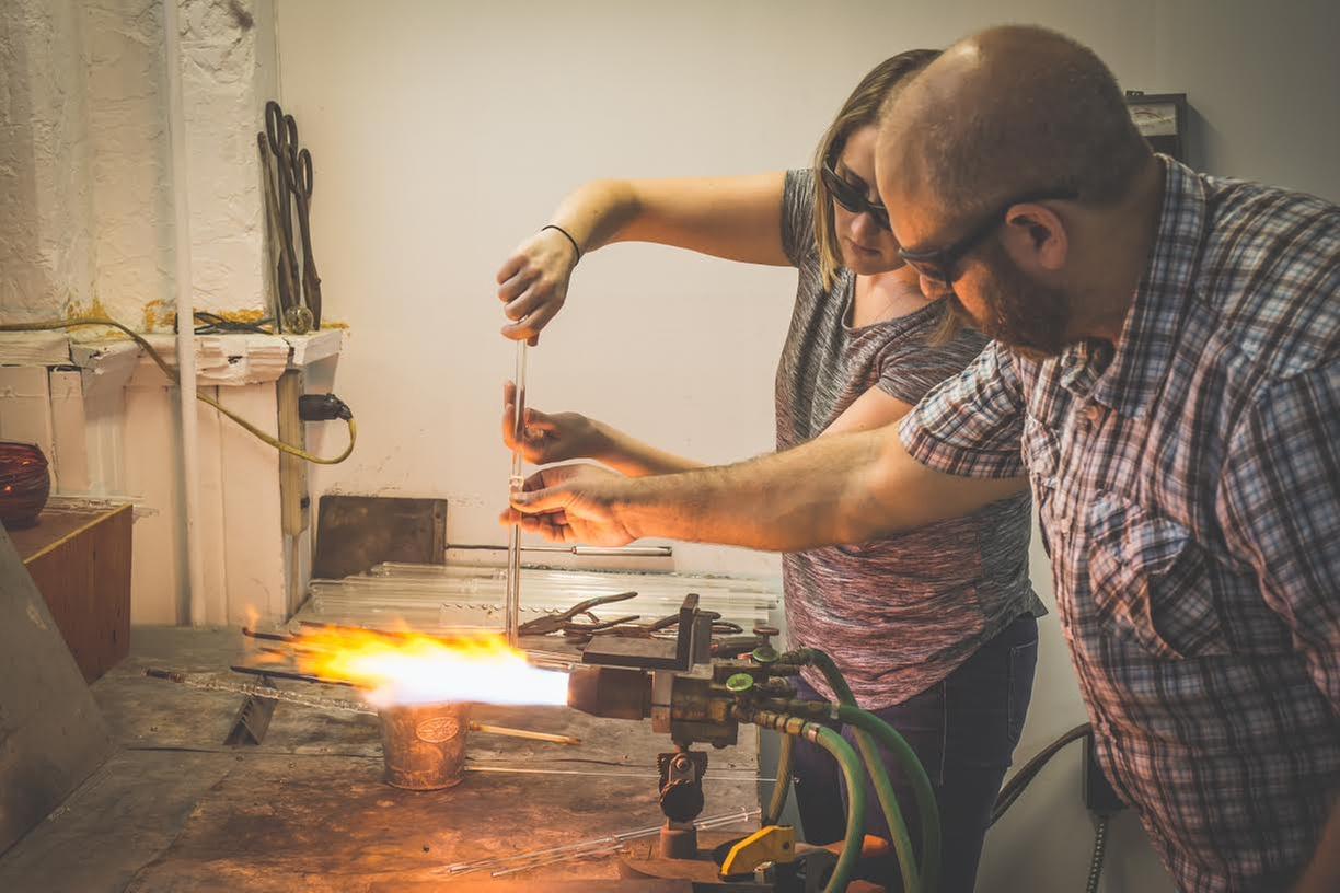 Explore Glassblowing Mastery: Glassblowing Workshops