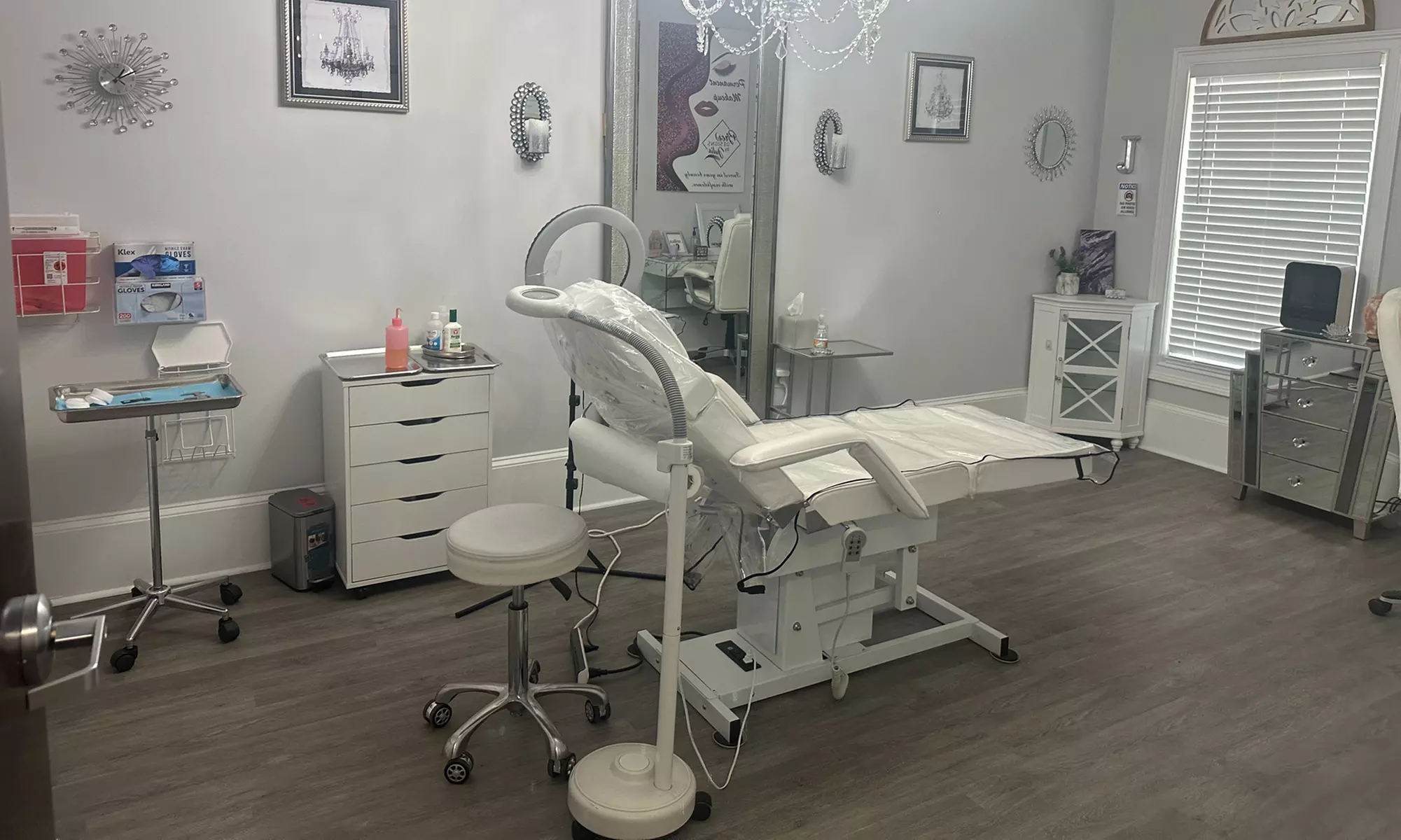 Up to 80% Off on Body Scrub at Allstarsbeautyspa