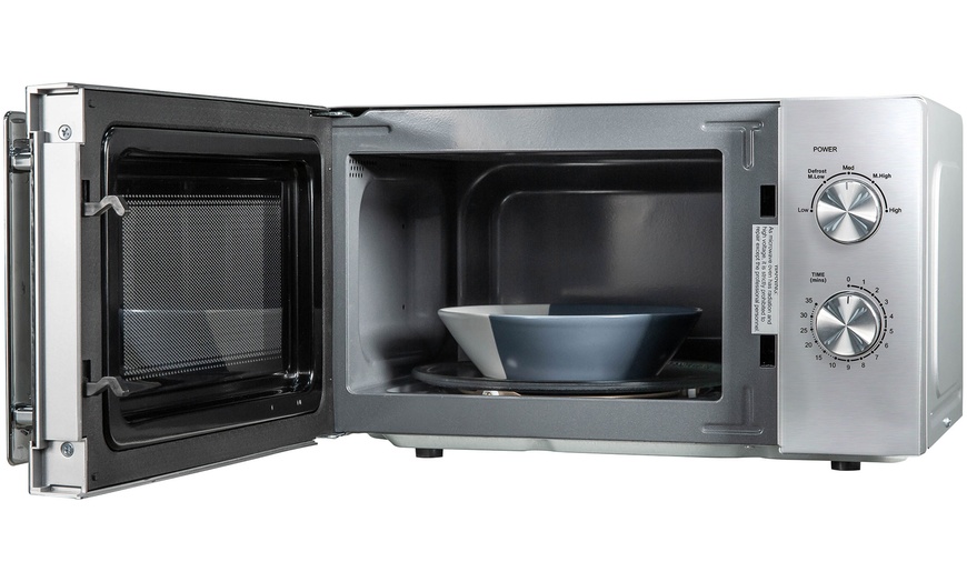 Image 8: Russell Hobbs Microwave 20L