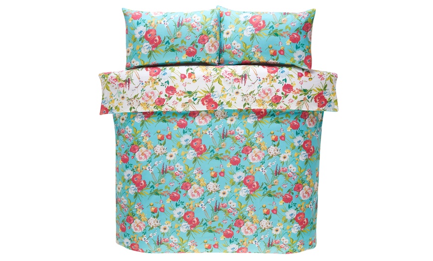 Image 8: Floral Easy Care Duvet Set