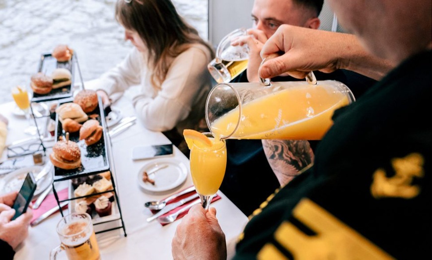 Image 4: Two-Hour Unlimited Weekend Brunch and Drink Package Afloat Cruise