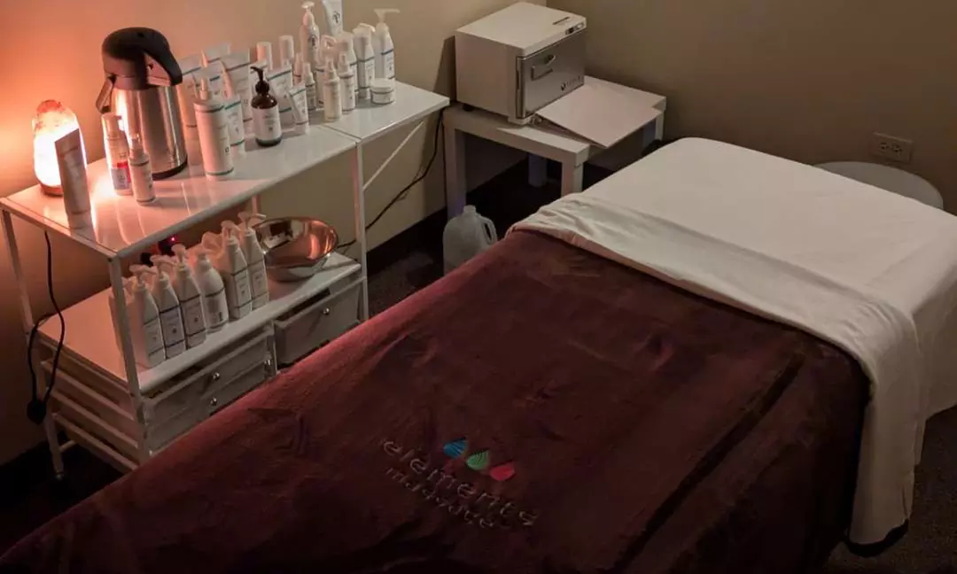 60-Minutes Massage, Facial or a Couples Massage 