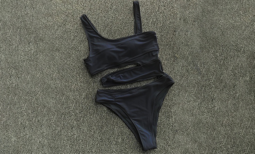 Image 5: Women's One-Piece Fitness Swimsuit