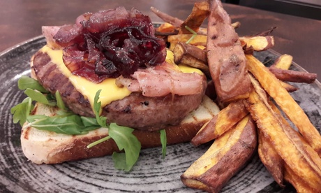 Hamburger di Angus o Scottona da 200 g con tagliere e birra da Bistrò Al 15(sconto fino a 57%)