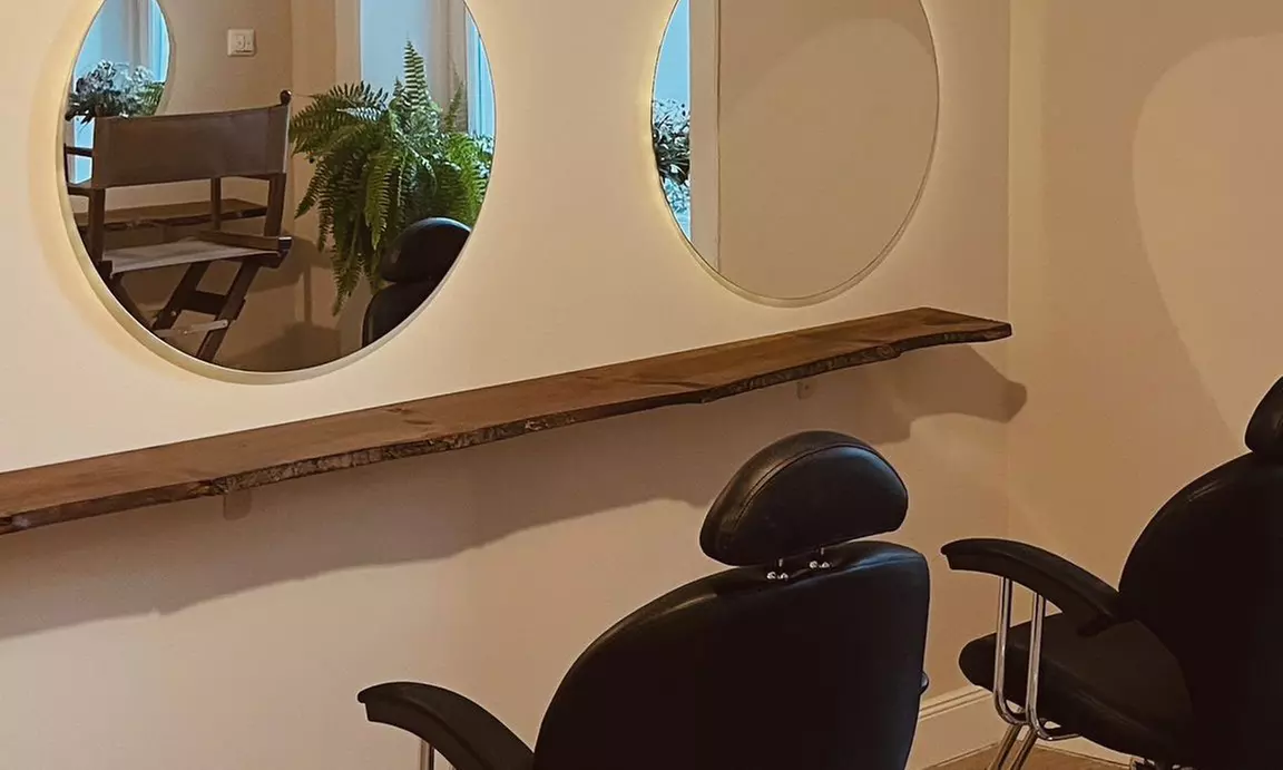 Powder Brows-Behandlung, optional mit Nachbehandlung, bei Kala Studio