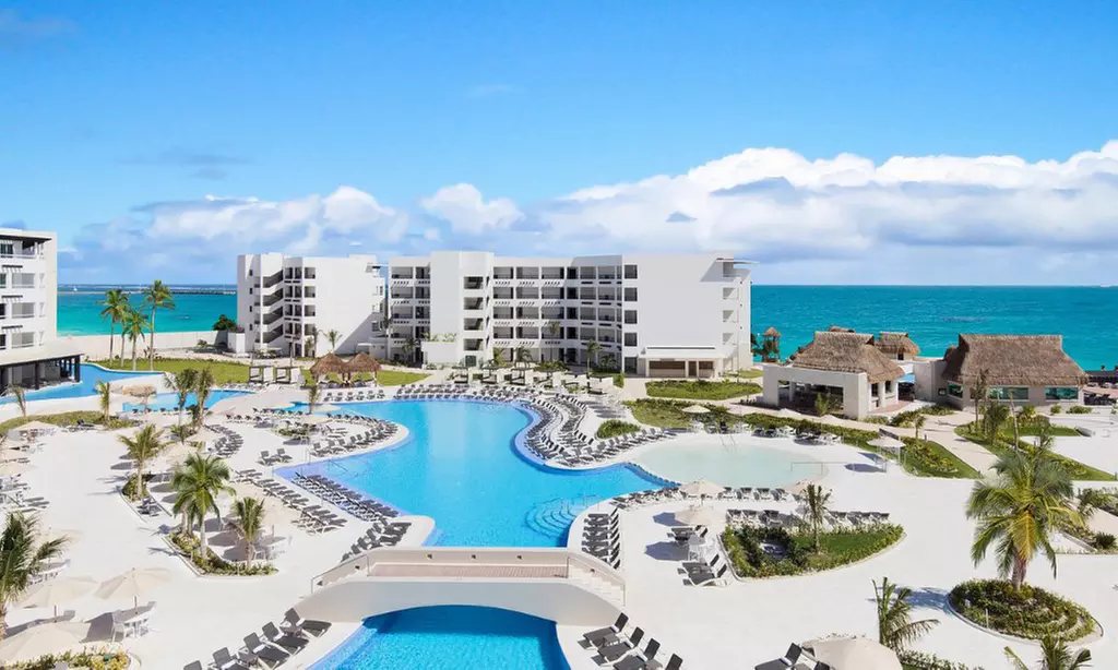 All-Inclusive Stay for Two at 4-Star Ventus at Marina El Cid in Puerto Morelos, Mexico - Primary Image