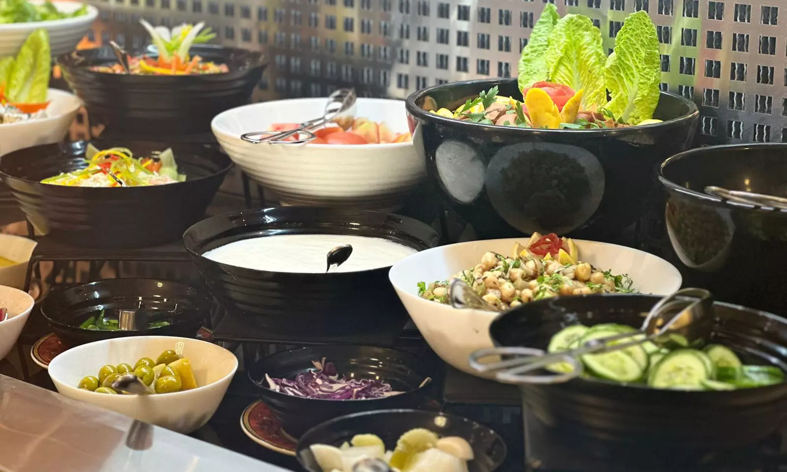 Lunch or Dinner Buffet with Beverages:Child (AED 35), Adult (AED 109)