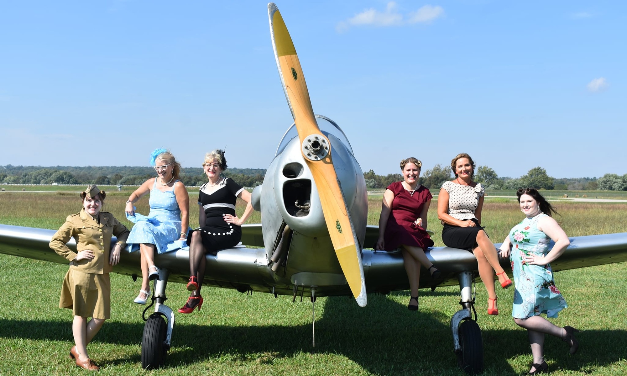 Outdoor Photoshoot with WWII Aircraft and Digital Images