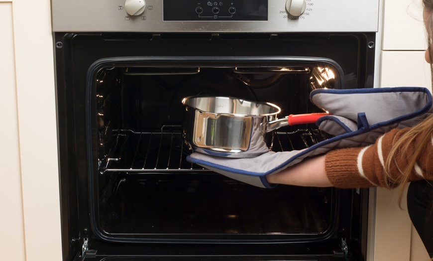 Image 3: Pyrex Cookware