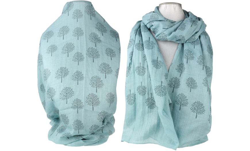 Image 9: Maria Mulberry Tree Print Scarf