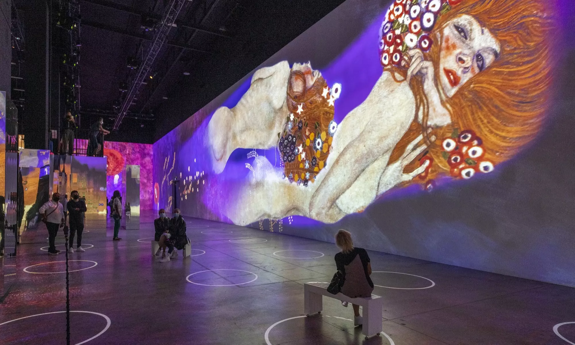 Immersive Klimt (May 29–June 19) - Primary Image