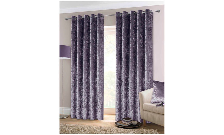 Image 3: Crushed Velvet-Lined Curtains