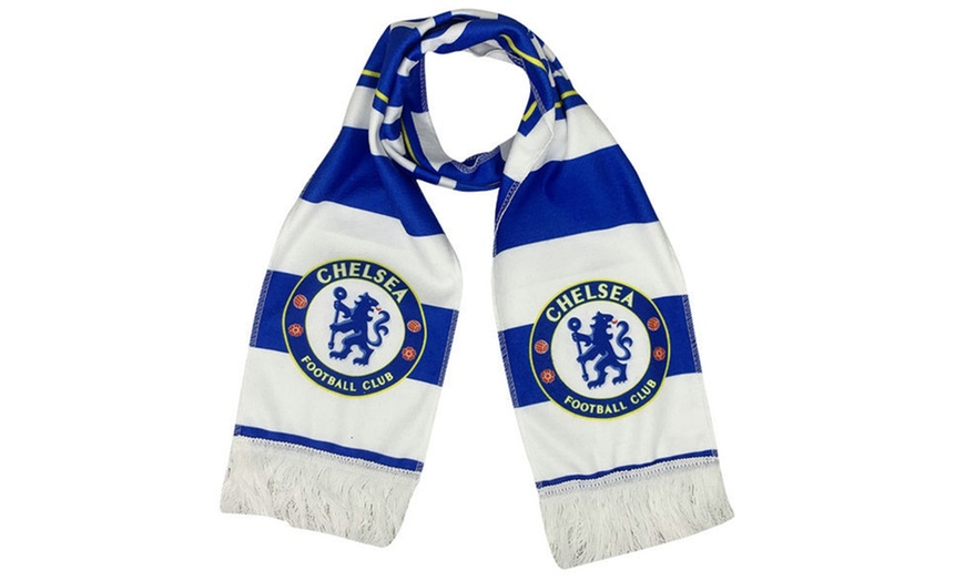 Image 8: Football Fan Club Warm Scarf