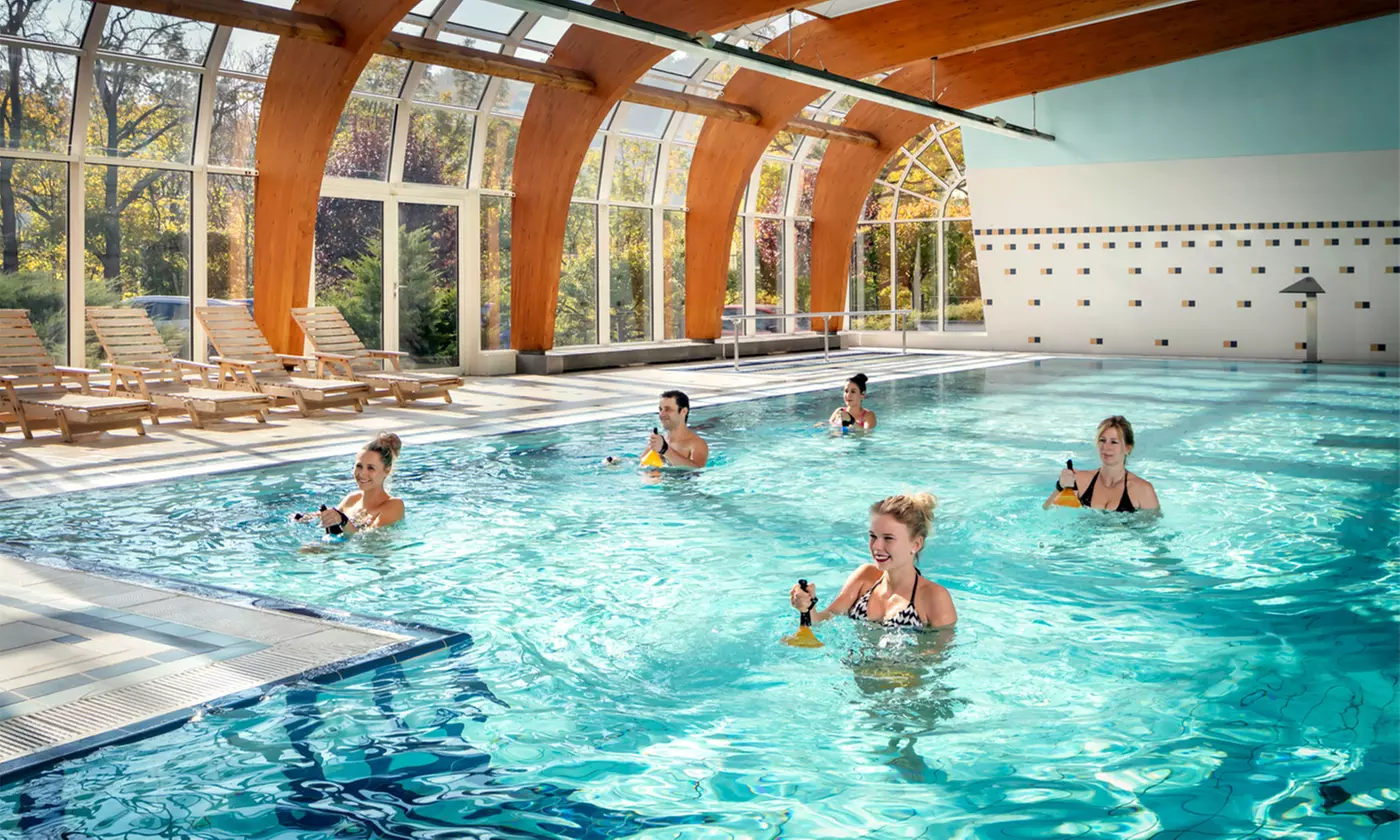 Karlsbad: Doppel- od. Zweibettzimmer mit Halbpension & Treatments