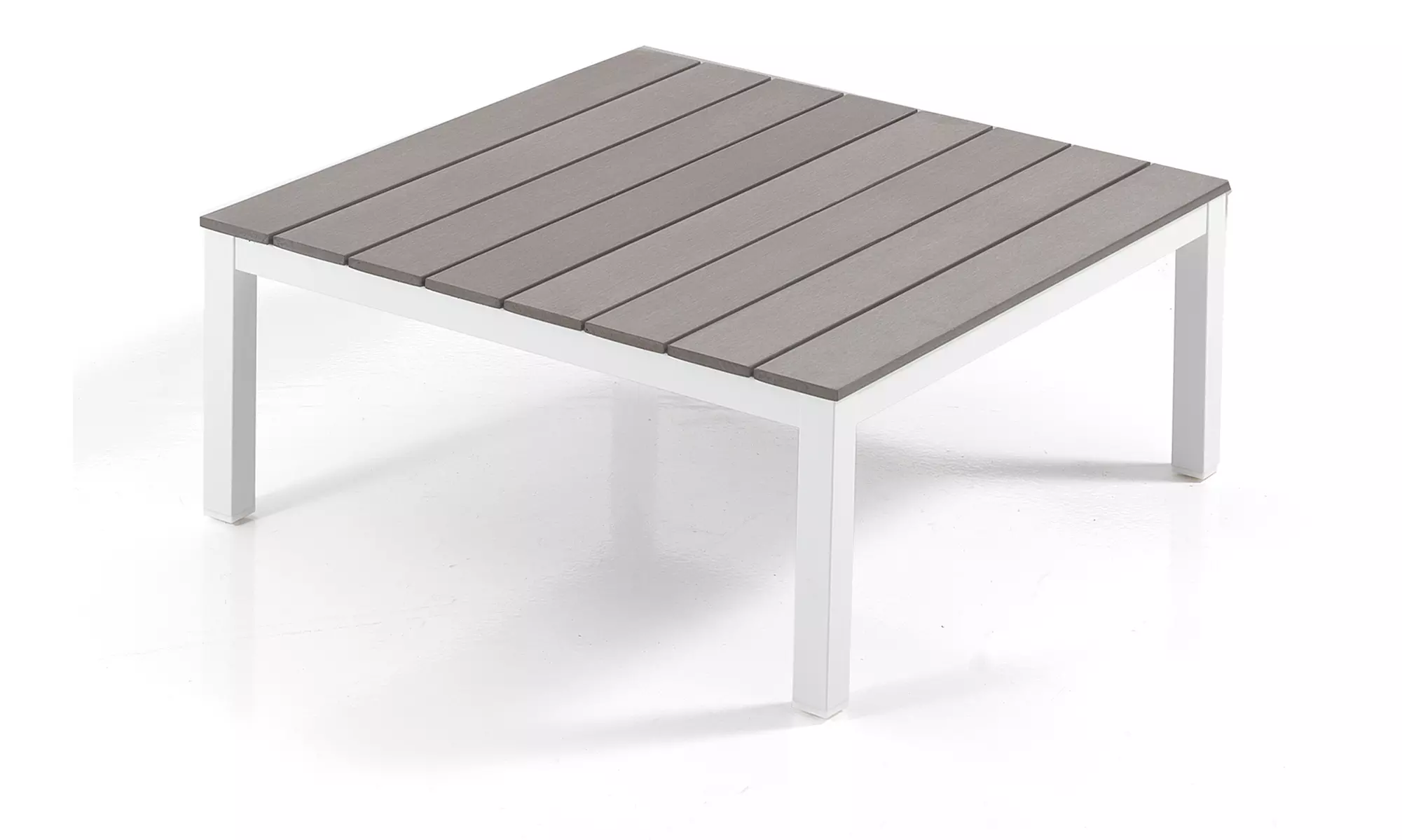 Tomasucci Loungemöbel für Innen und Außen