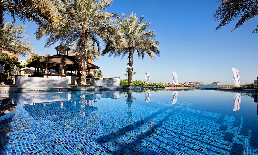 Image 1: 5* Dubai Stay With Beach Club Access