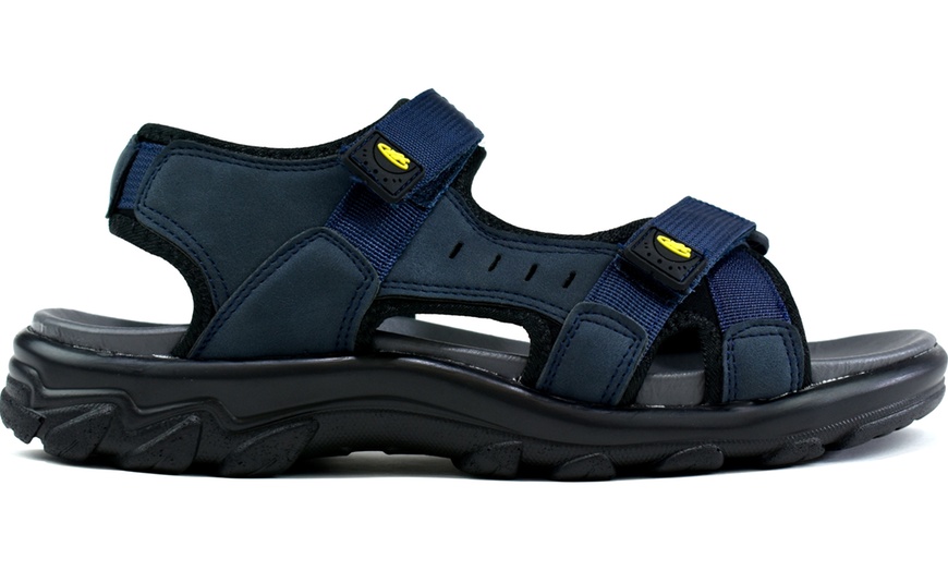 Image 7: Men's Lightweight Sandals