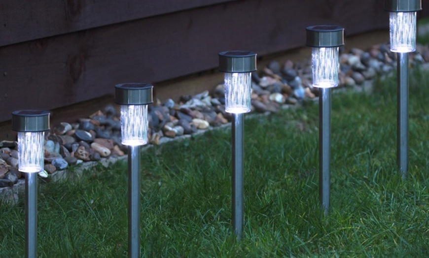 Image 2: Solar LED Garden Lights