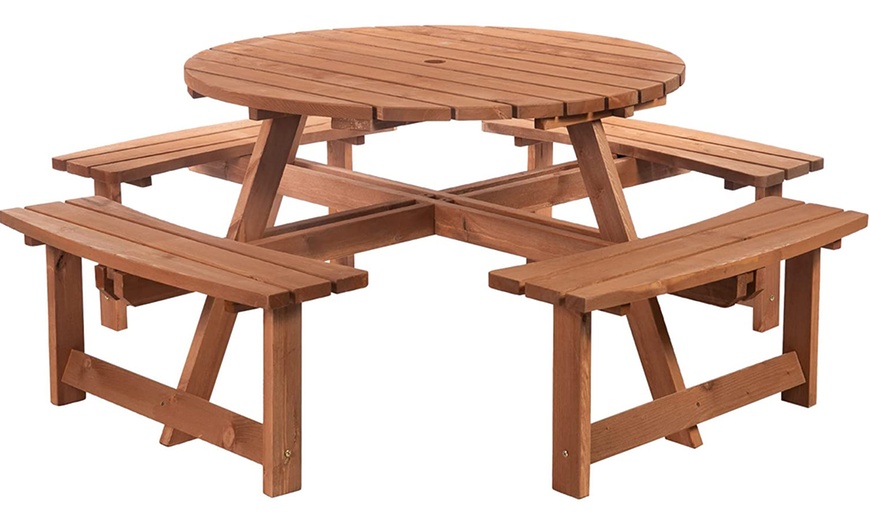 Image 2: Outsunny Eight-Seater Round Picnic Table Bench