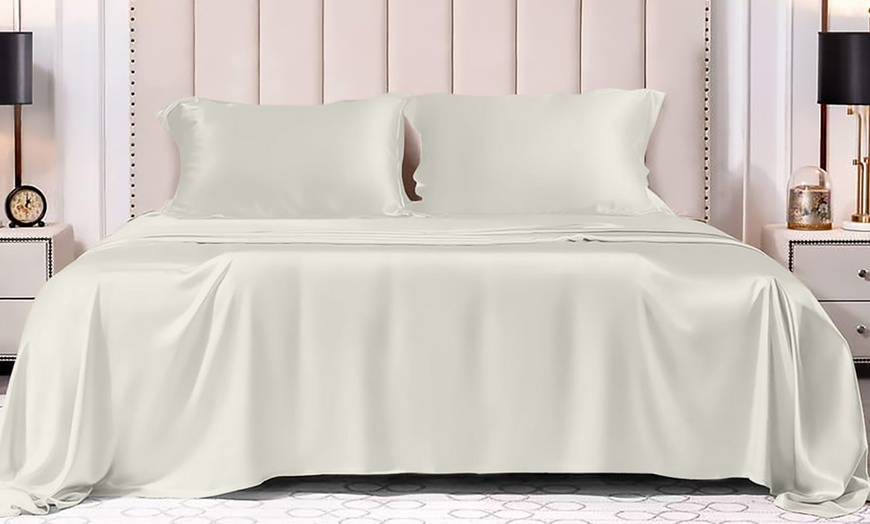 Image 10: Completo letto matrimoniale in raso Cecile 