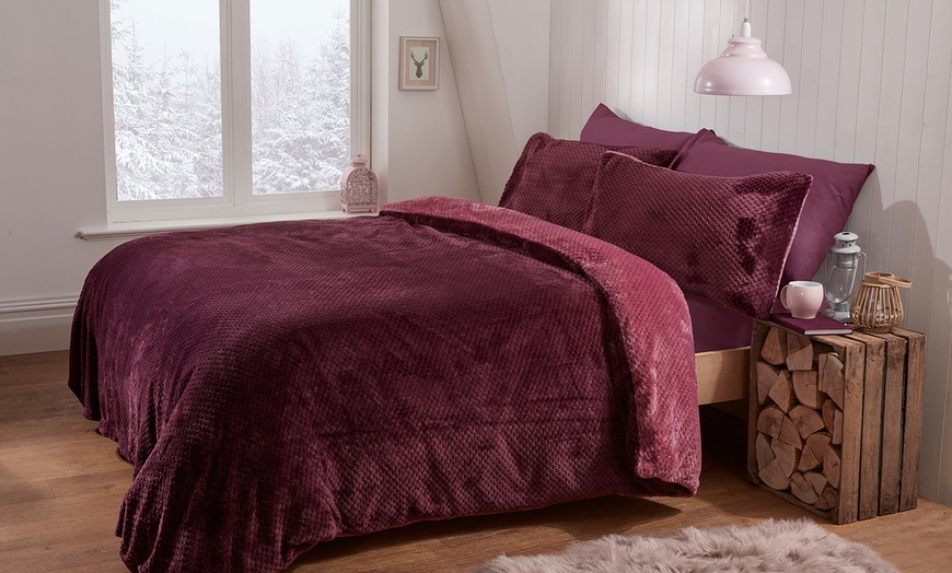 Image 7: Waffle Fleece Duvet Set