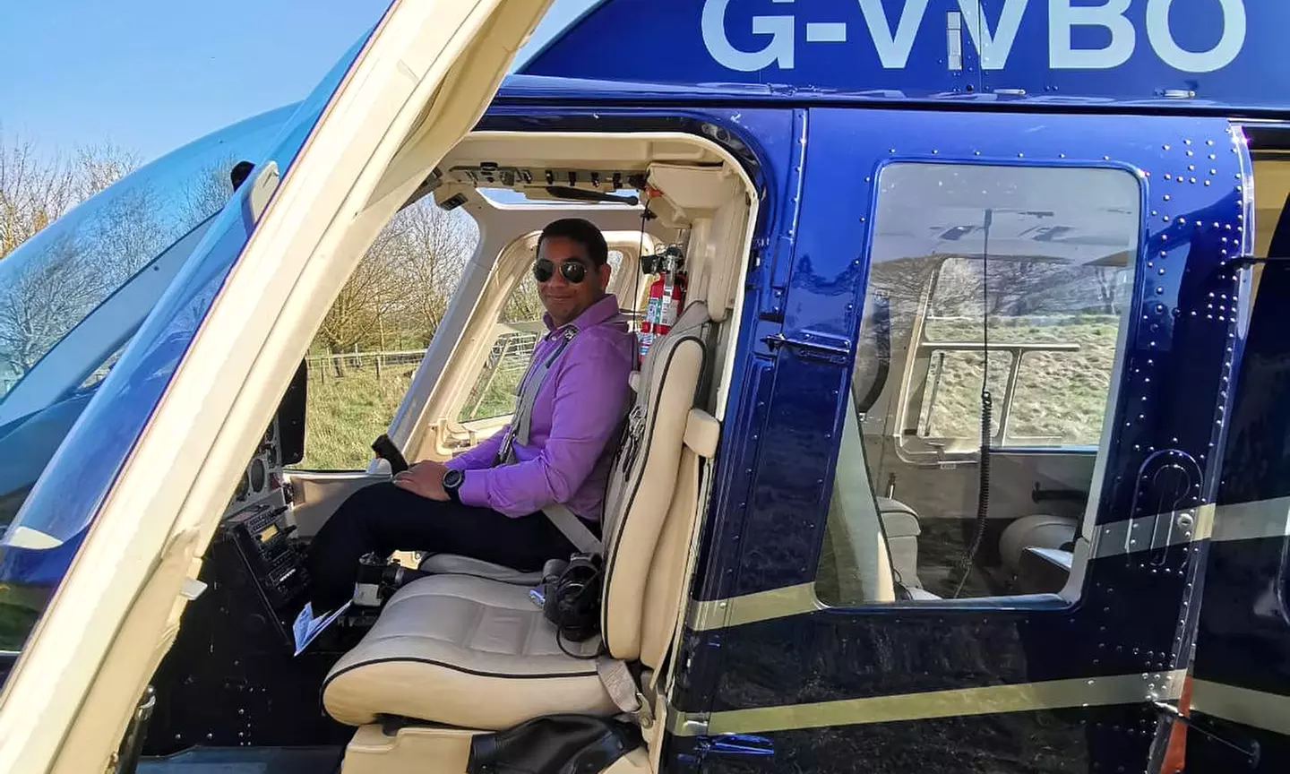 UK Wide City Helicopter Tour at Adventure Experiences 001
