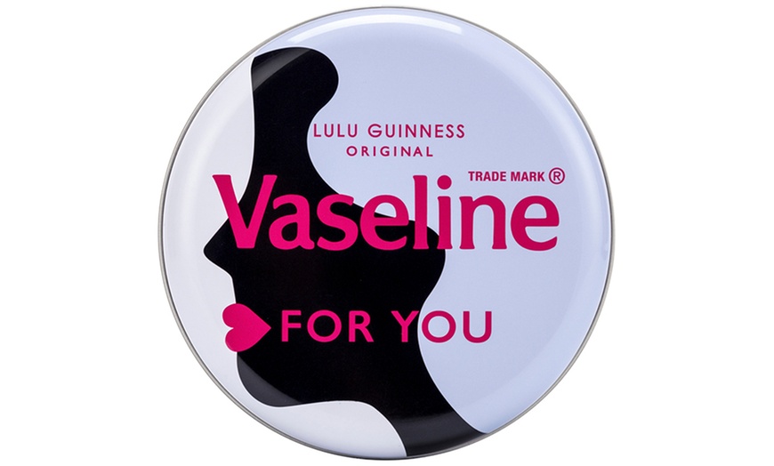 Image 7: Vaseline Gift Set Bundle