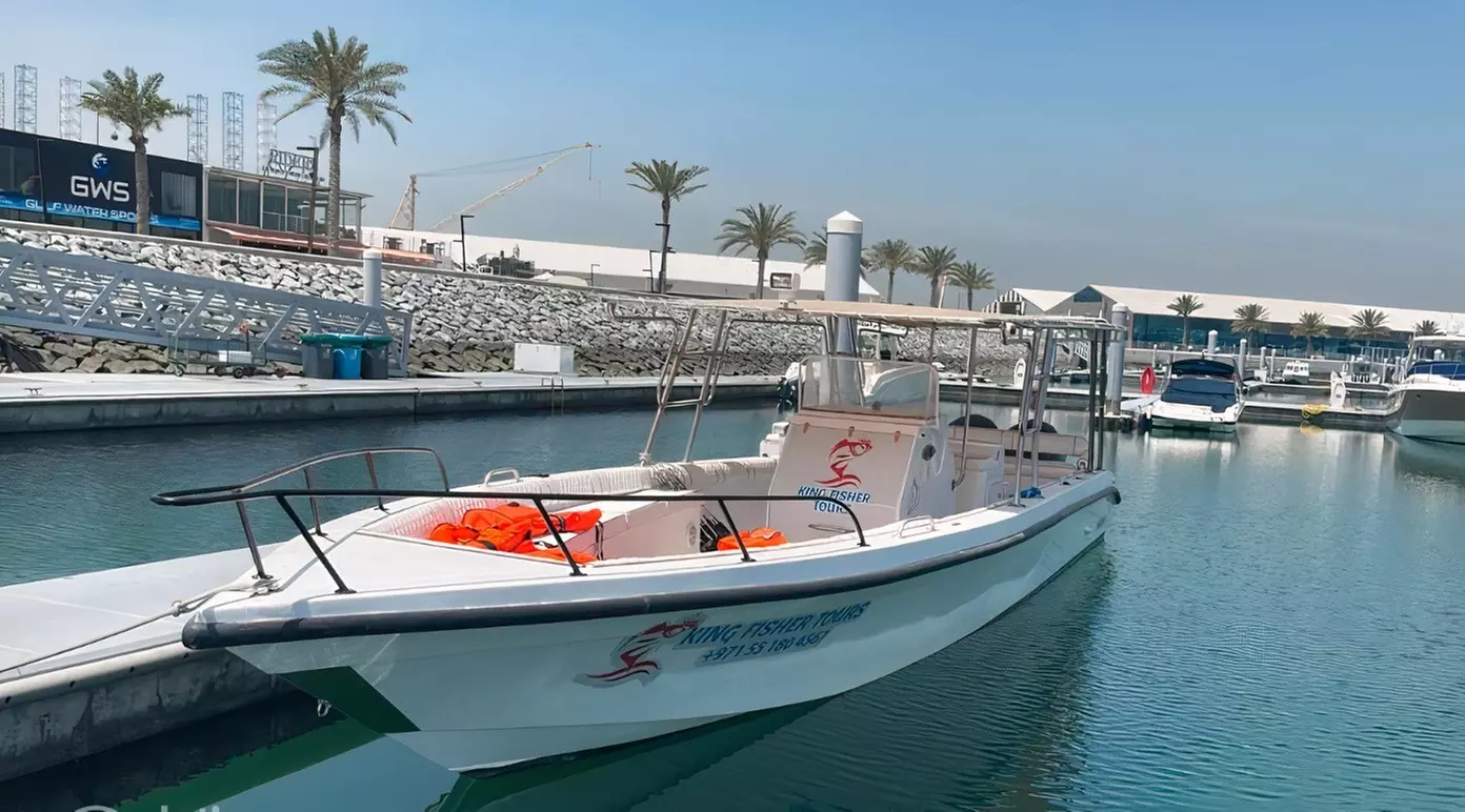 5-Hours Boat fishing tour at King Fisher Tours